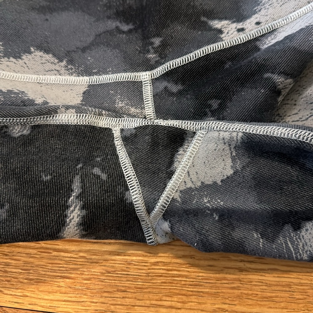 Lululemon wunder under stone wash leggings - Picture 2 of 6